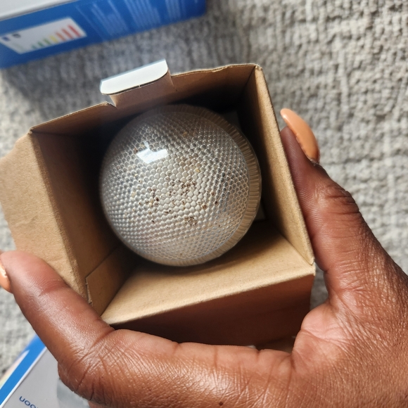 Warmoon Color-Changing LED Bulbs (3 Bulbs) - Picture 7 of 9